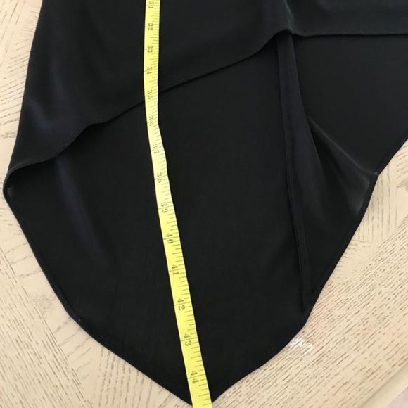 Asymmetrical classy black David Meister size 8  - Picture 13 of 13